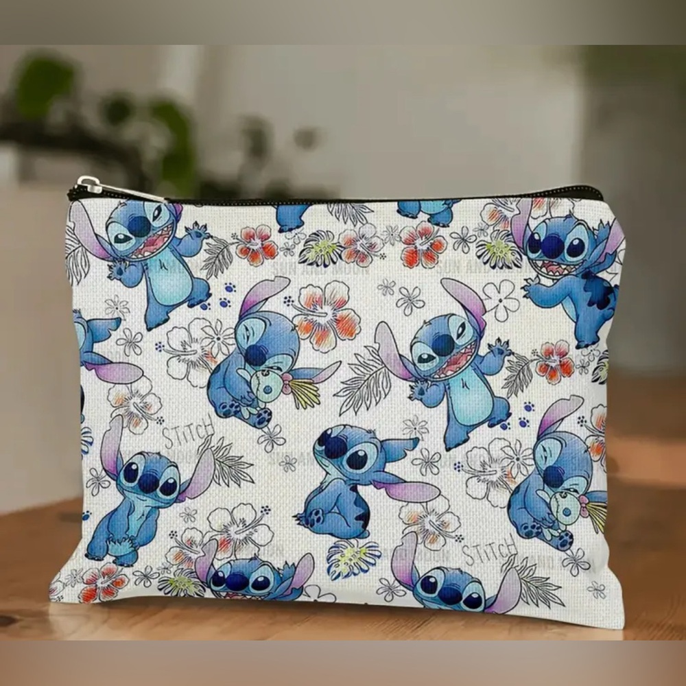 Disney Stitch Floral Kids Pouch - Blue and White